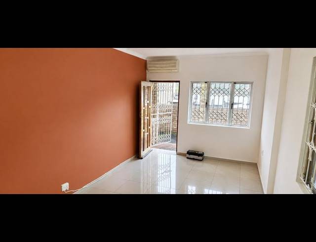 3 BEDROOM HOUSE FOR SALE IN SHALLCROSS
